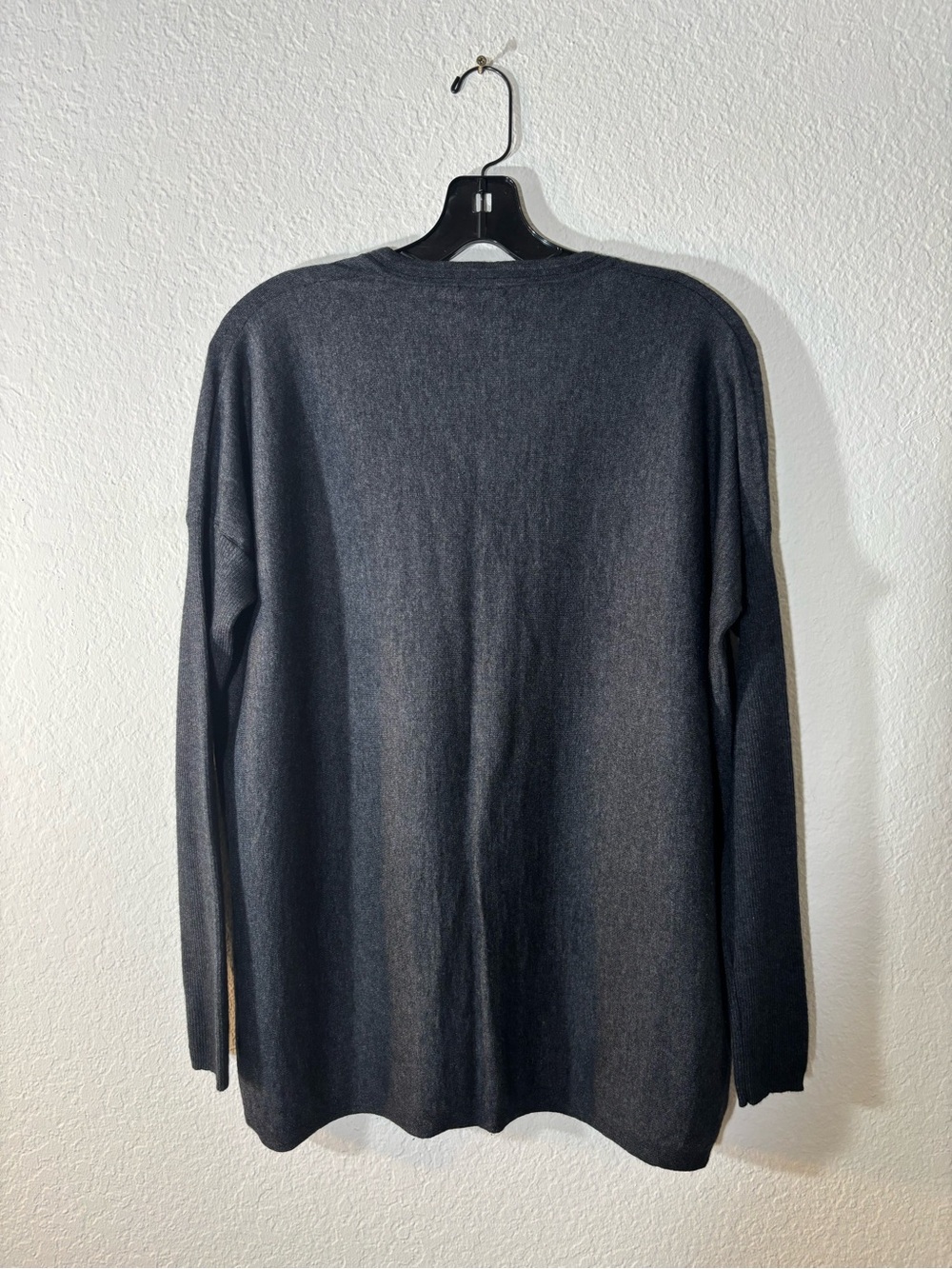 Snobby Sheep Cashmere Charcoal Grey V-Neck Sweater Size 40 - Picture 6 of 11